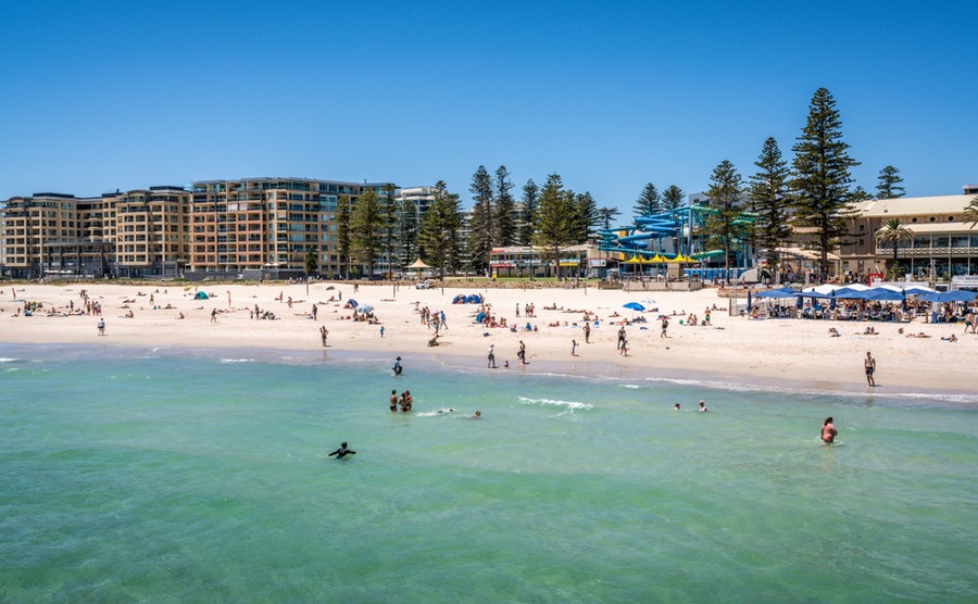 The beachy suburb of Glenelg. Keitma / Shutterstock.com