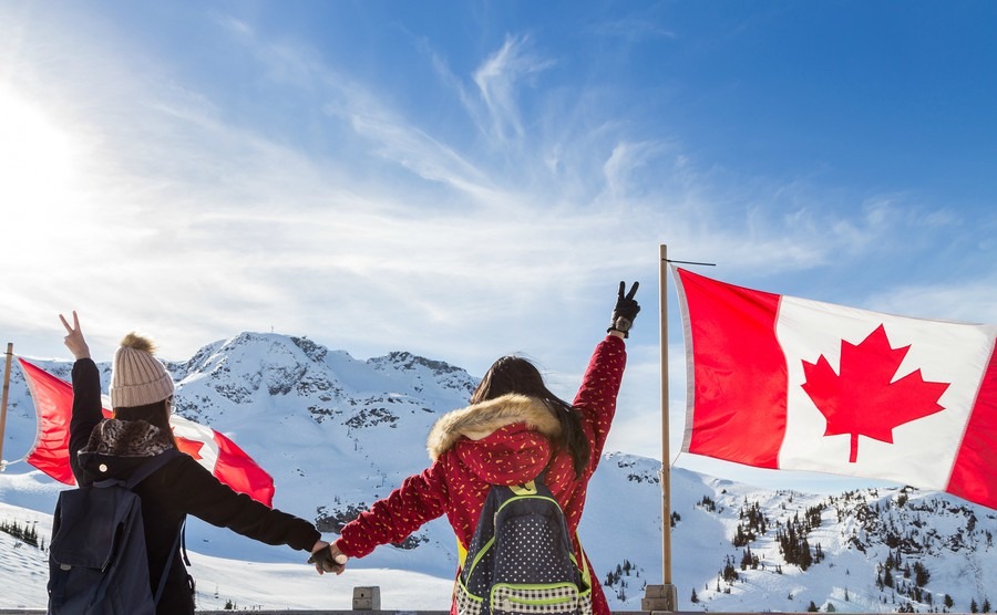 Your guide to settling into your new life in Canada