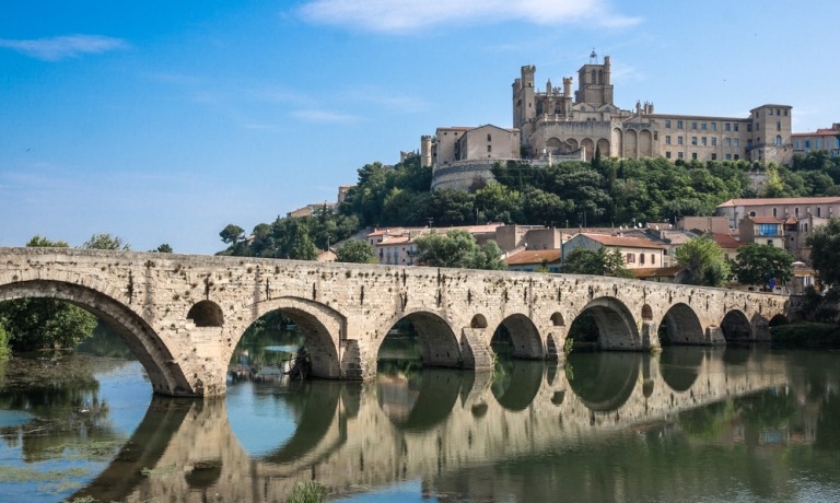 The climate, beaches and lifestyle in the Languedoc region