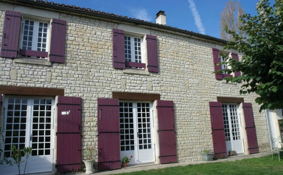 If you've been inspired by reading a book to move to the Poitou-Charente, discover this stunning period home.