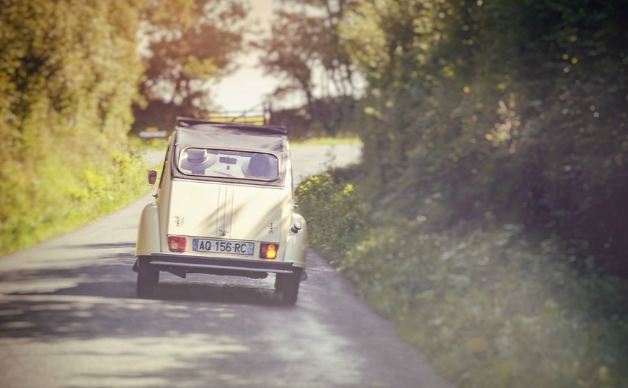 Driving and safety on the roads in France
