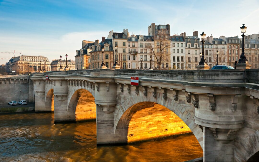 It’s time for a Christmas (property) shopping trip to France