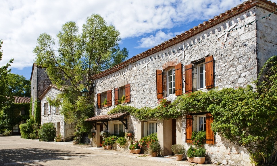 News - Buying a house