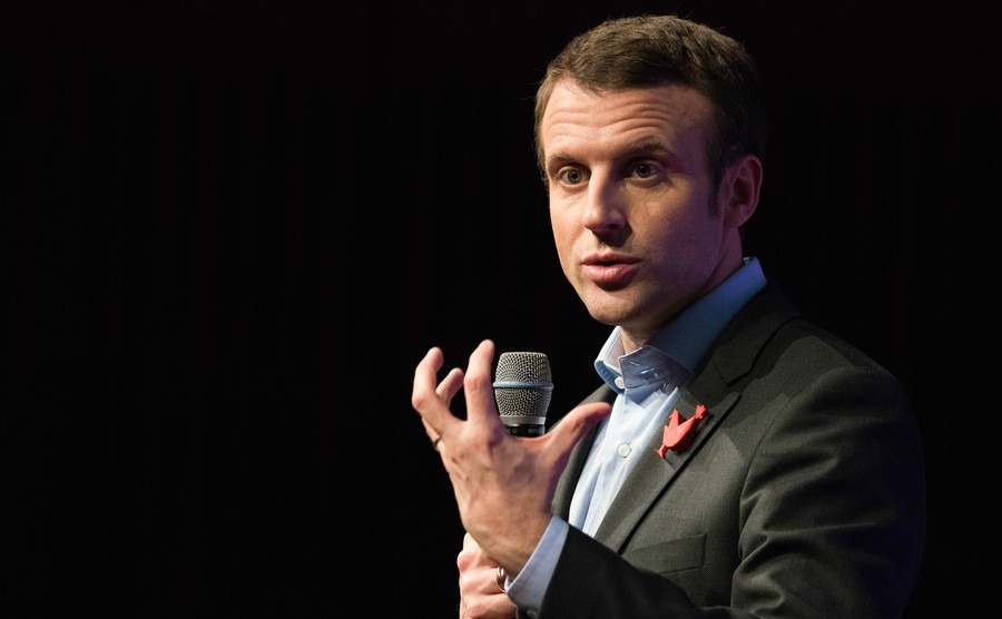 paris-france-january-29-2016-emannuel-macron-the-french-minister-of-economy-gives-his-wishes-to-the-french-the-collective-name-for-all-those-working-in-the-french-startup-market