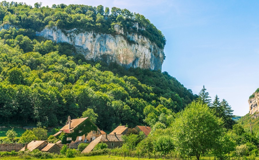 Follow Le Tour 2017 for your mountaintop French home?