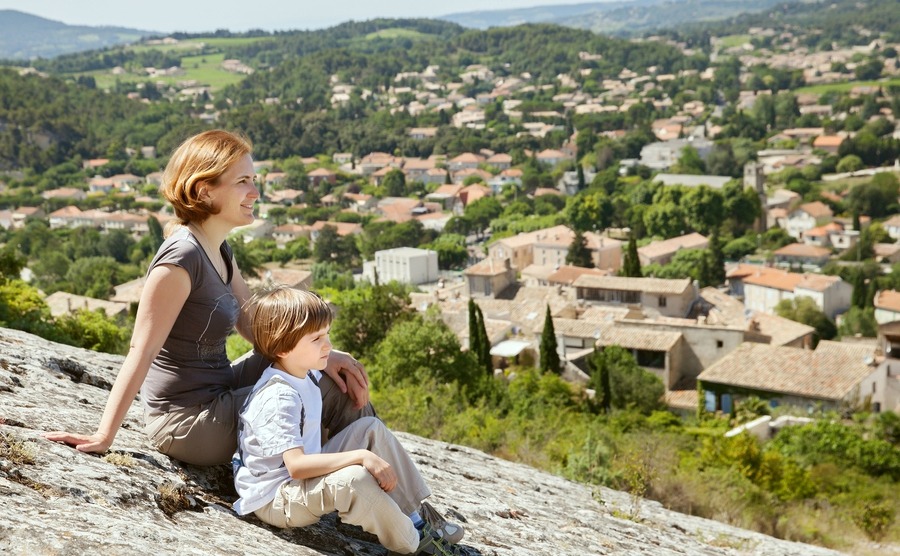 Make a success of moving to France with children