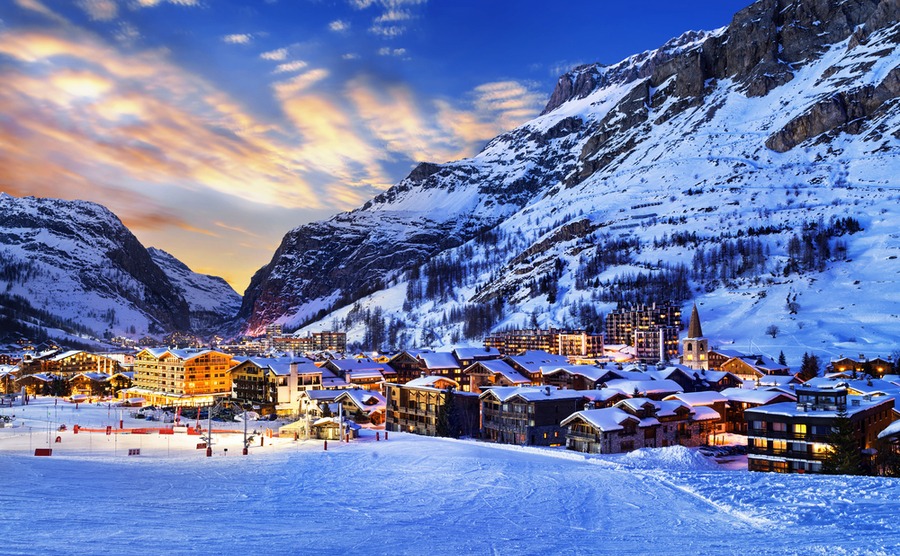 Val d'Isère has a fantastic ski area with excellent snowfall.