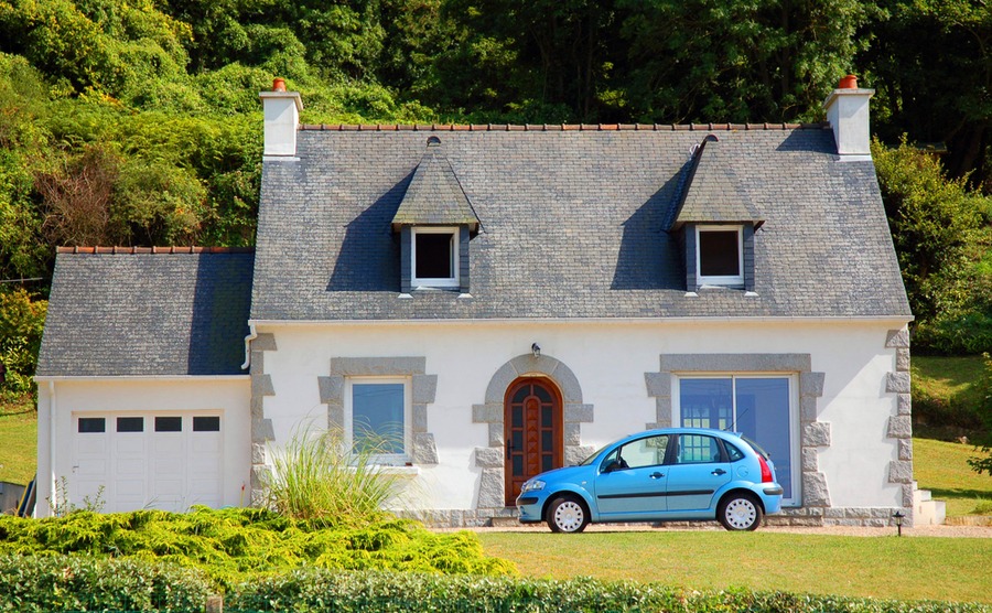 Owning a car in France