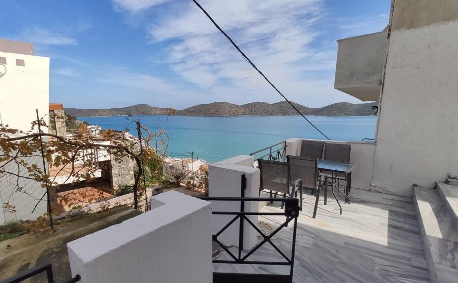 Crete homes with sea views