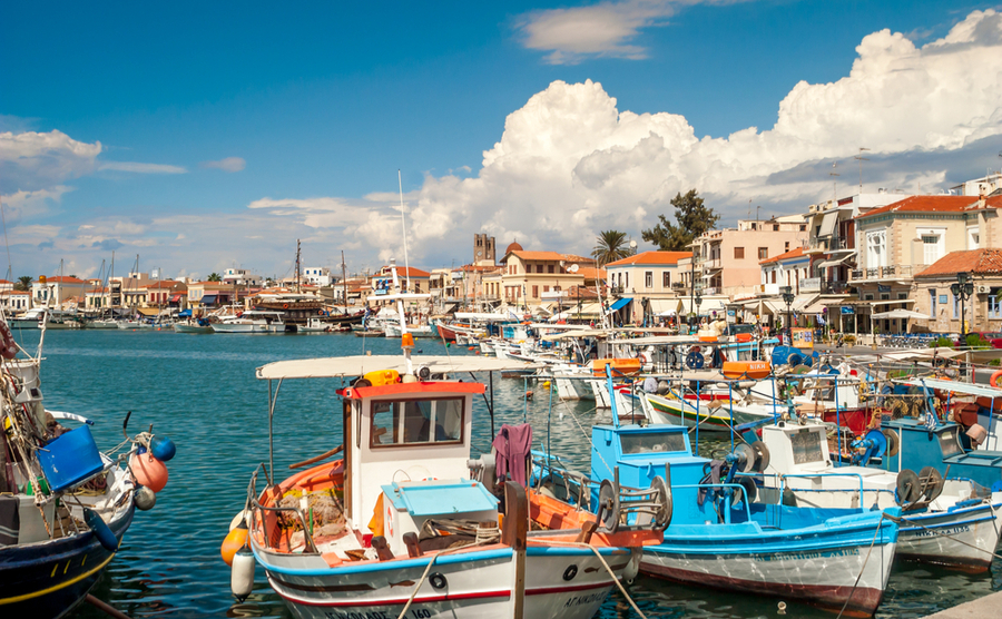 If you're looking where to buy in Greece and you want proximity to Athens but also the island lifestyle, the Argo-Saronic Islands are the place for you!
