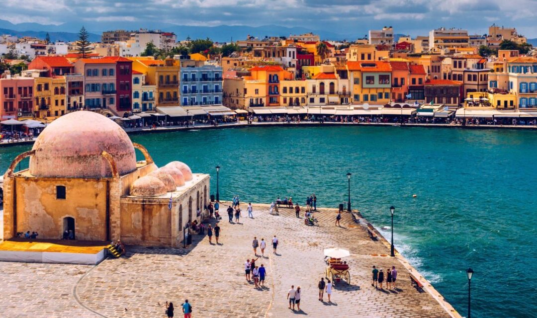 Chania or Heraklion: uncover the best city in Crete for you
