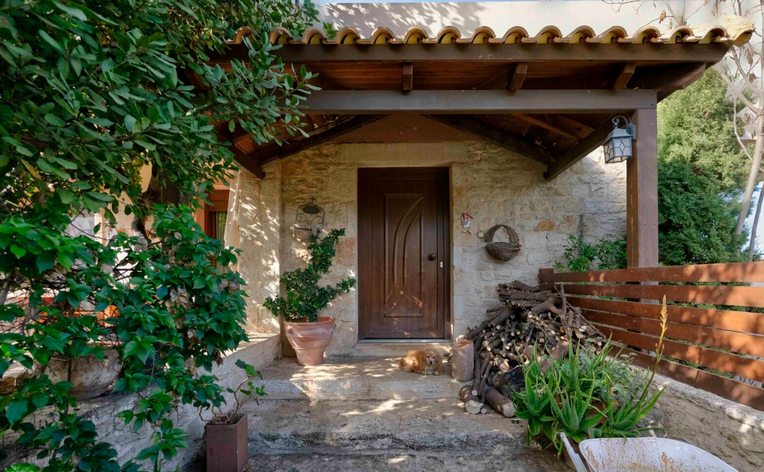 this village house on the foothills of Mt. Giouhtas