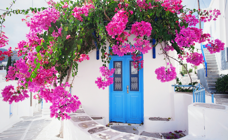 Deciding on what you're looking for is the first step of a property purchase in Greece.