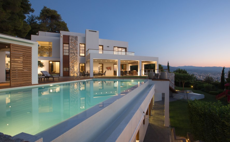 A success story: Greece’s high-end property market