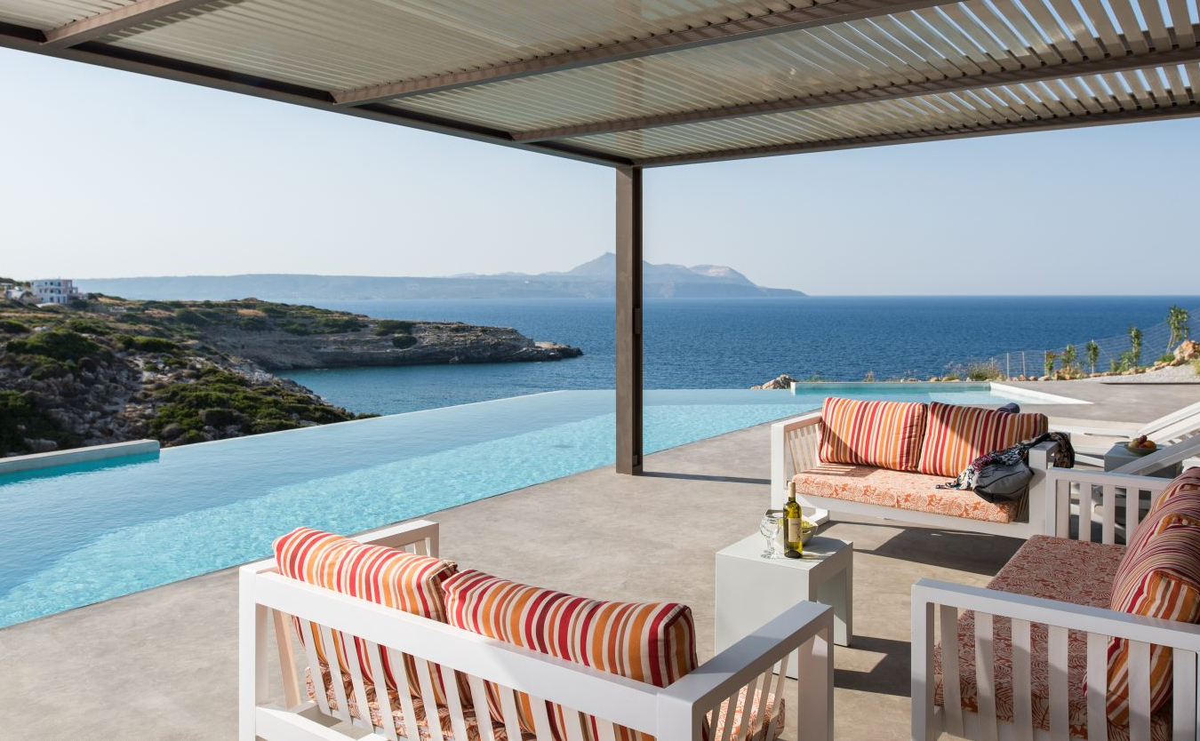 Find your fantastic Greek family villa