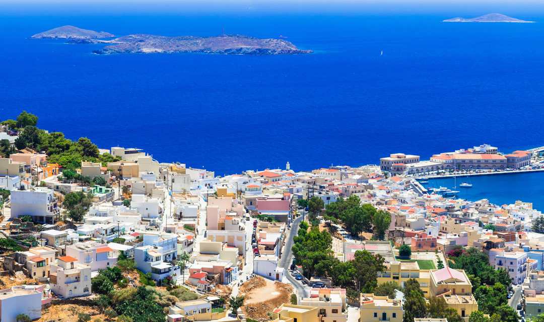 5 Greek islands with a buzz all year-round