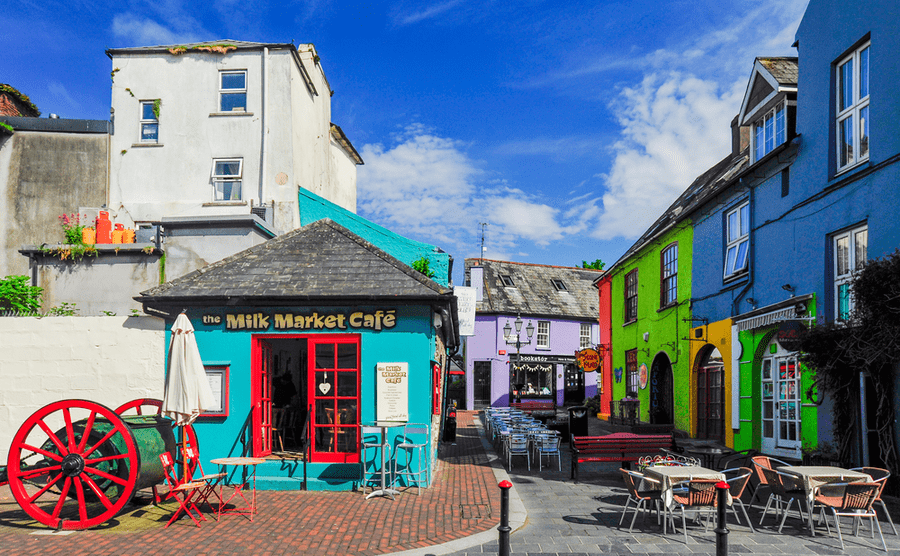 Kinsale is known for its brightly coloured buildings. Tyler W. Stipp / Shutterstock.com