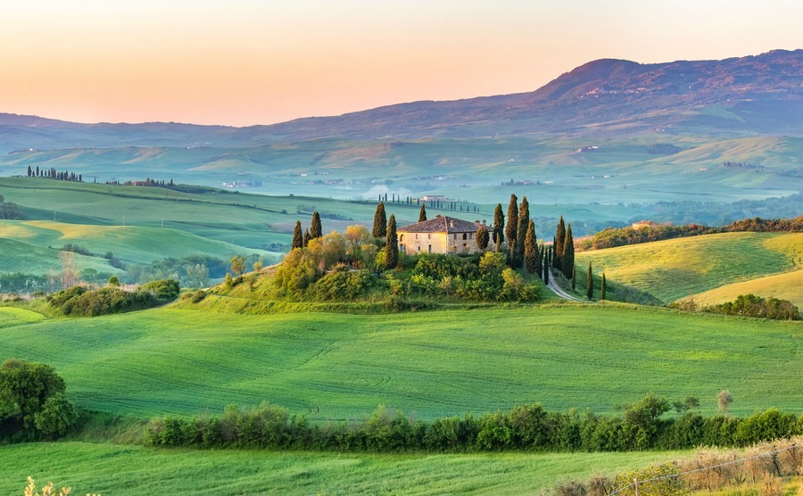 How to live in Italy for less