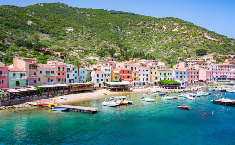 The top two tourist villages in Italy