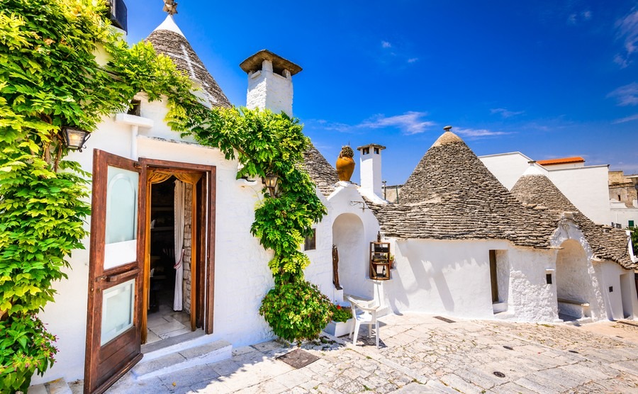 Trullo holiday home in Puglia