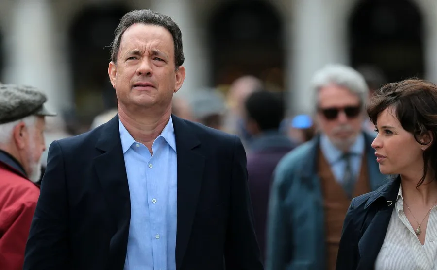 venice-italy-april-28-tom-hanks-during-the-filming-of-inferno-of-ron-howard-in-venice-italy-28-april-2015