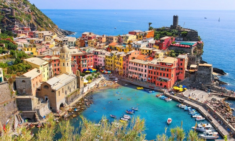 Blue Flag beaches and stylish harbour towns – fancy a slice of Liguria?