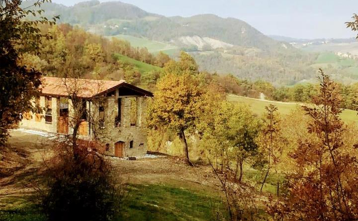 stone house Italy