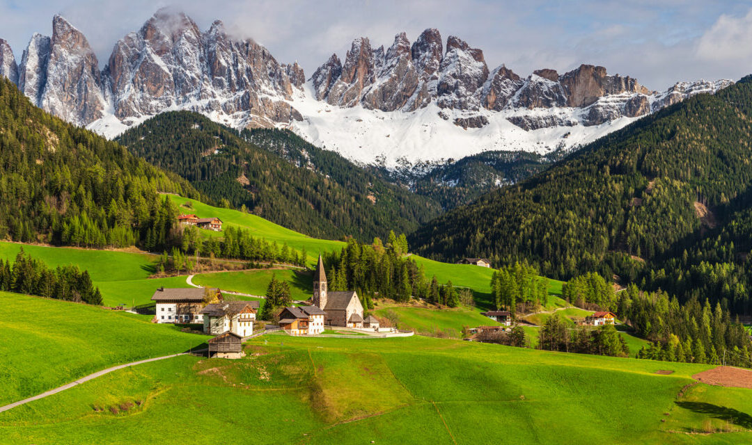 Buyers escape to Italy’s mountains – property news