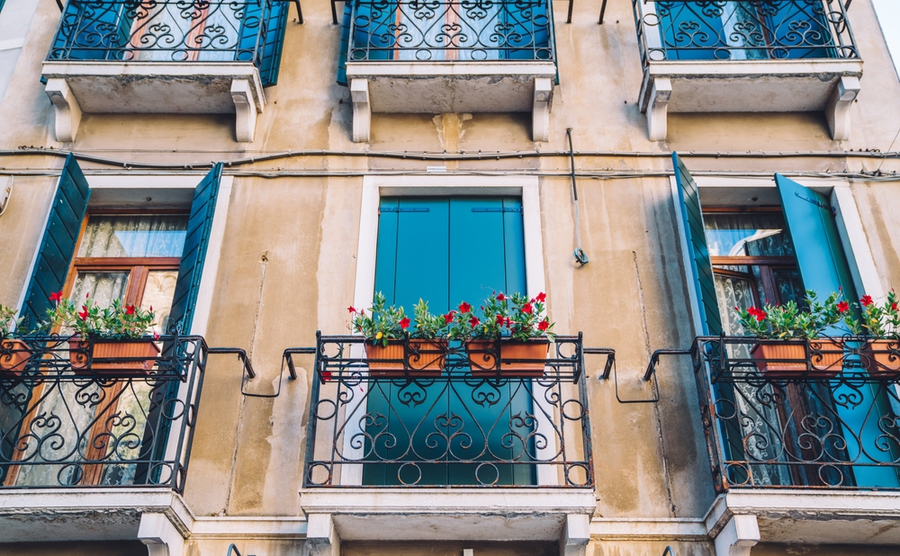 Shutters: property features to keep you cool in your Italian home