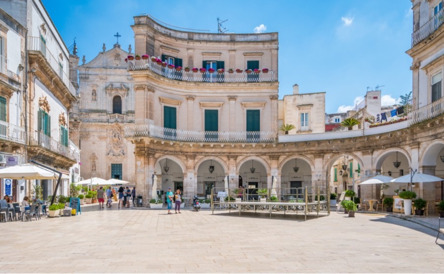 Where to buy in the Itria Valley, Puglia