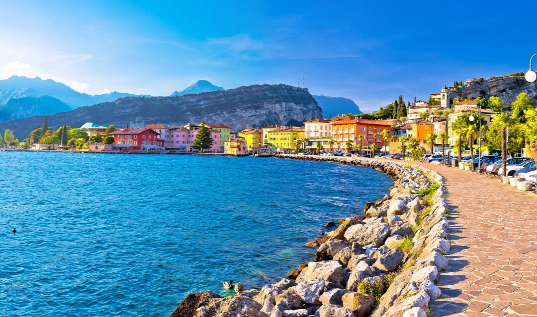 Your healthy lifestyle on the banks of Italy’s Lakes
