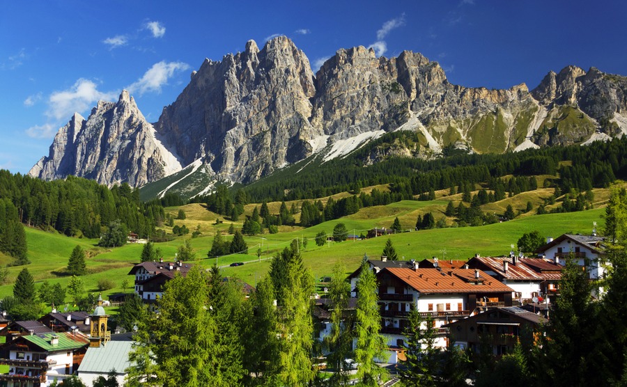 Cortina is a ski resort less than a two flight from London