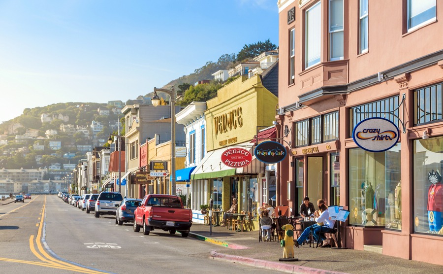 There are a variety of American visas available to those coming to the country. f11photo / Shutterstock.com