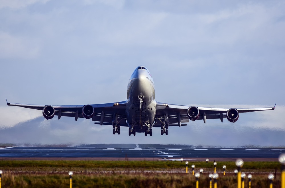 Plane leaves Manchester airport