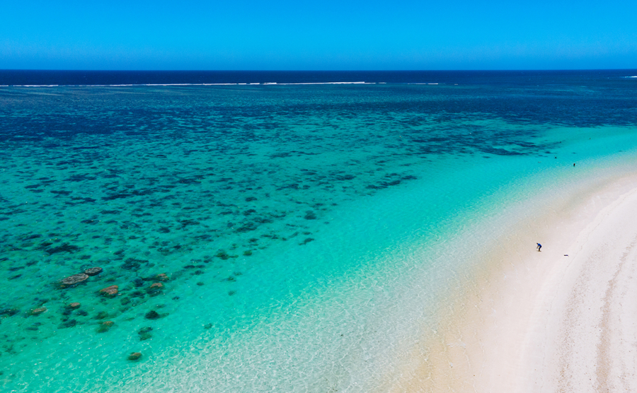 Homes by the world's best beaches - Turquoise Beach, Australia