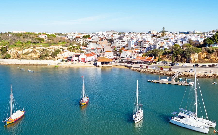 News round-up: Property sector booms in Portugal