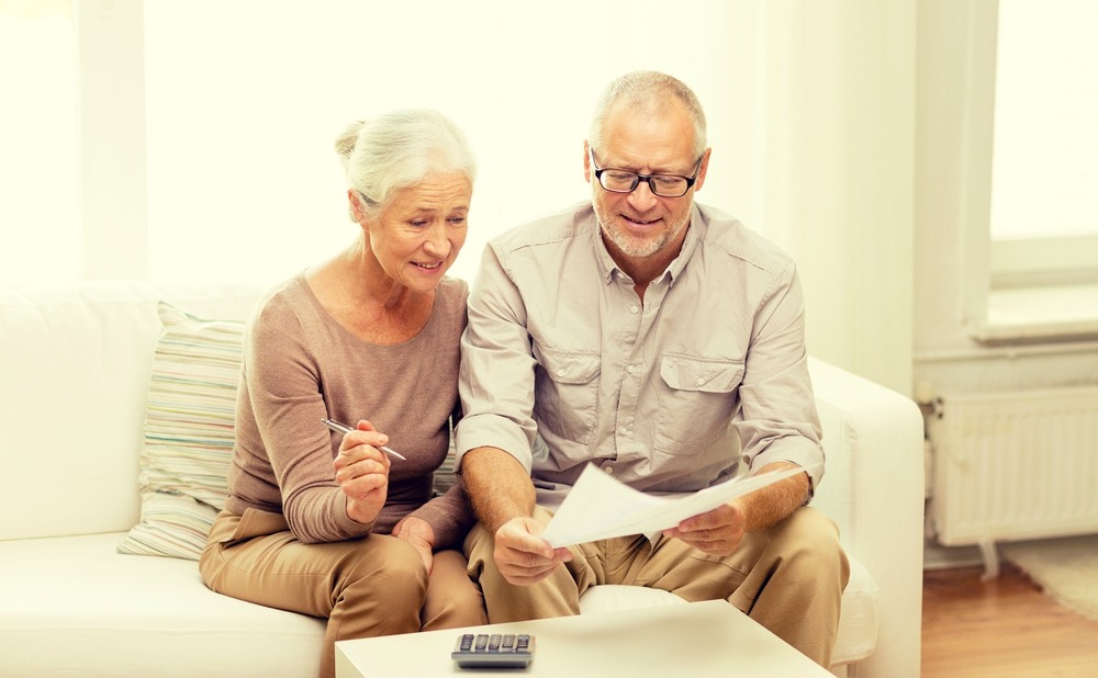 Finance-Financingyourhome-couple
