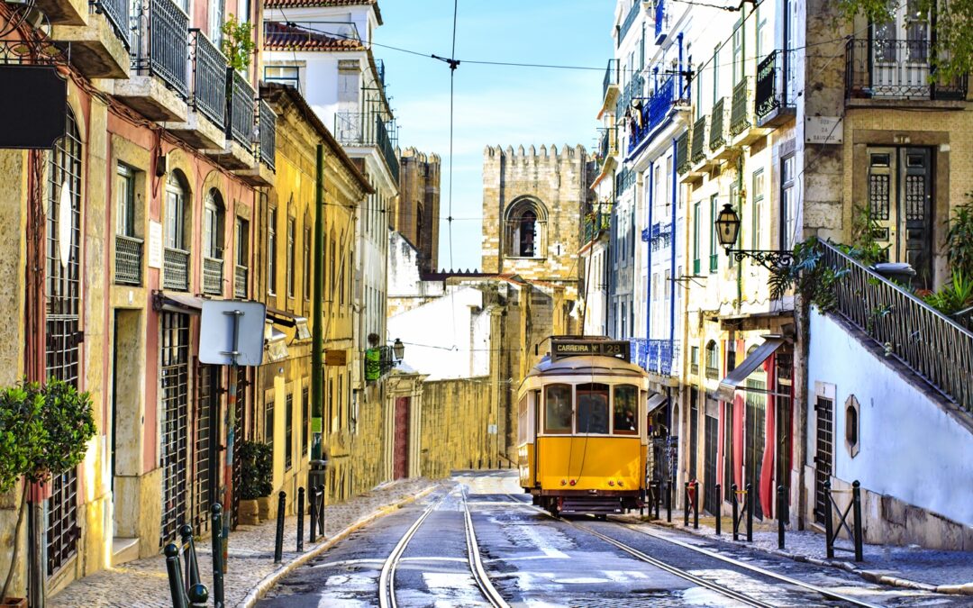 Portuguese house price rises: steady, slow, sustainable