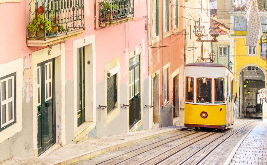 Touring Lisbon’s property hotspots