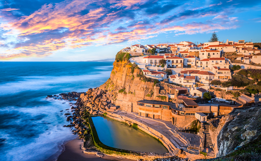 Work from home in Portugal with their new “digital nomad” visa