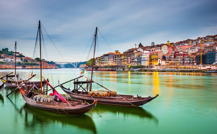 A guide to life in Porto for international buyers