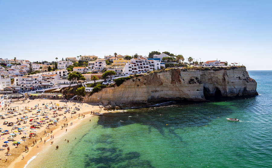 Moving to Carvoeiro: a guide to the town and surrounding area