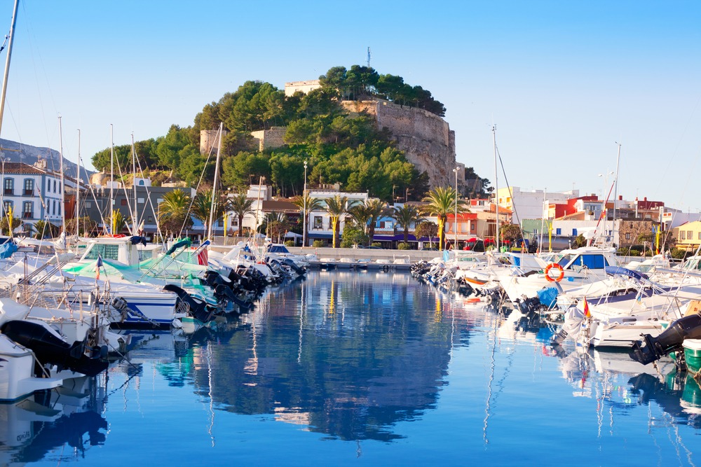 Denia's charming port and surrounding countryside mean it's not wonder it's a popular place to own property in the north of the Costa Blanca