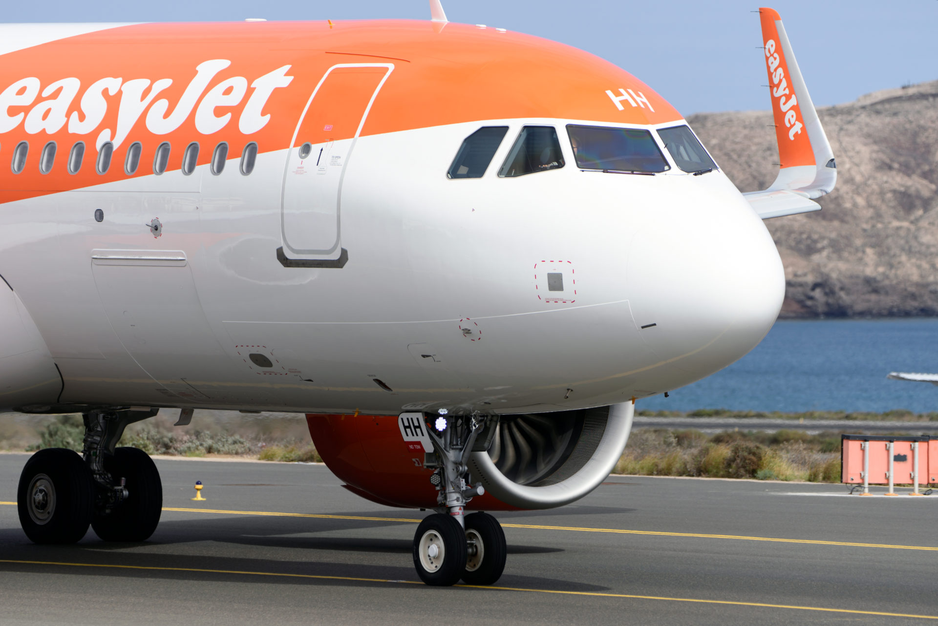 EasyJet arrives at Las Palmas, Spain
