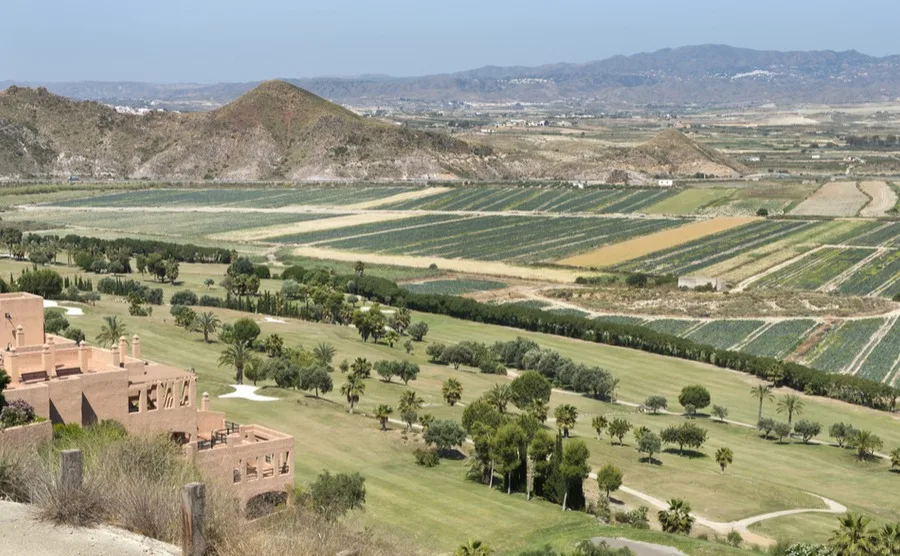 You'll find some great courses on the Costa de Almería, such as Marina del Torre in the picture.