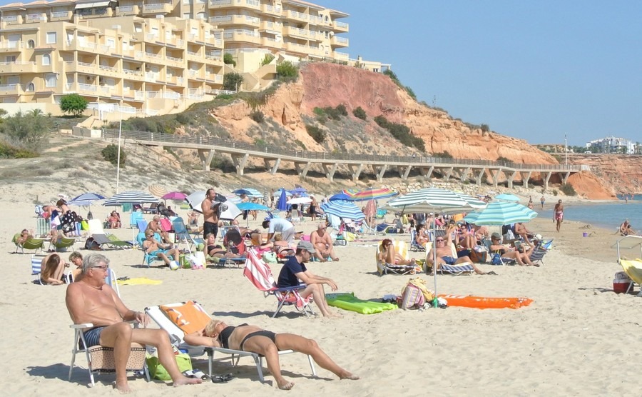 Rising prices, big investment in Costa Blanca South