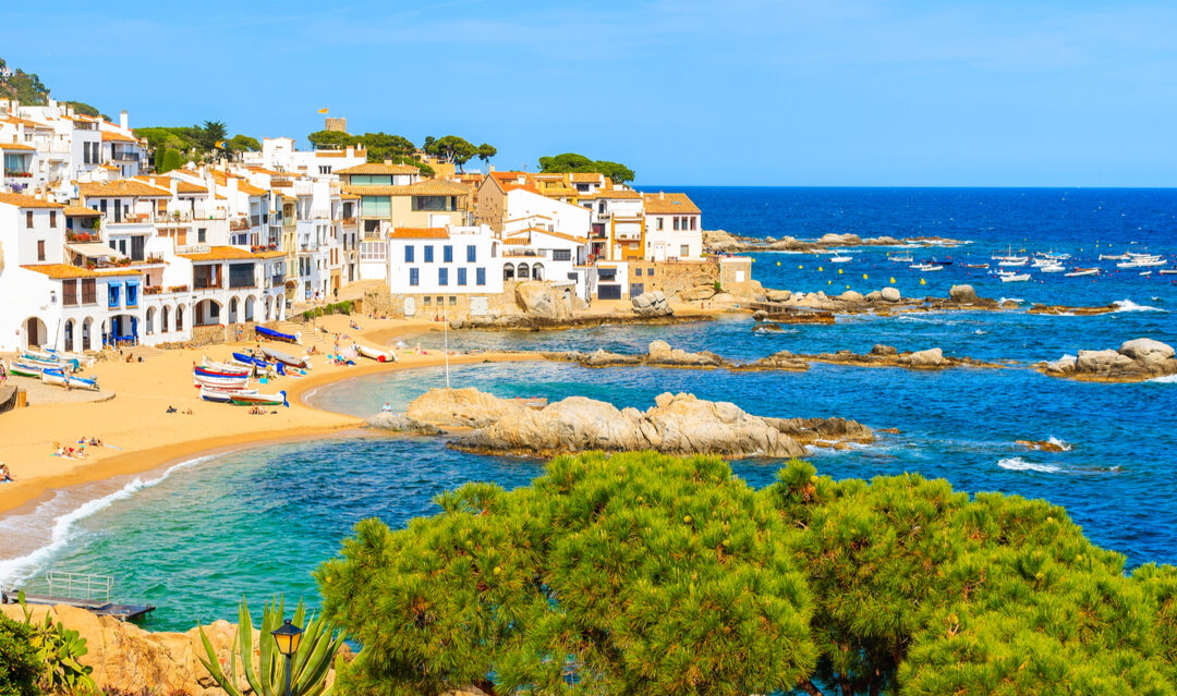 Where to buy on the coast of Catalonia