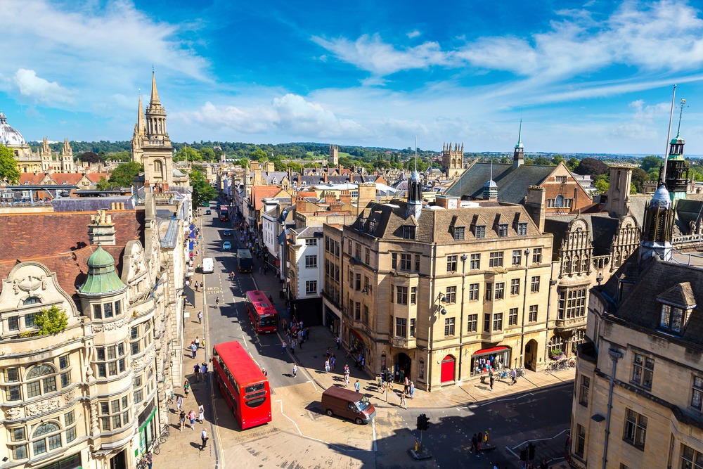 If you're looking where to find a tech job in the UK, Oxford offers small-city living and high salaries