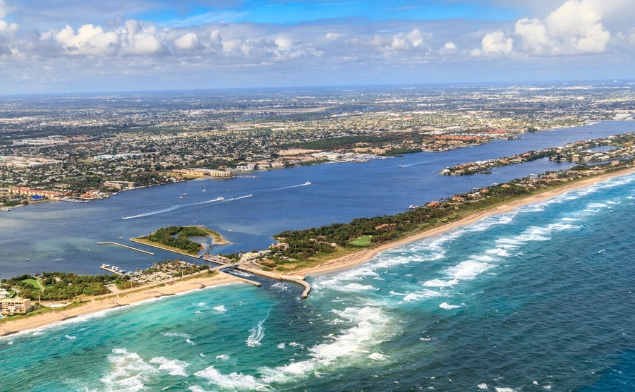 Palm Bay in Florida is home to some of the cheapest homes in the US – despite its stunning location.