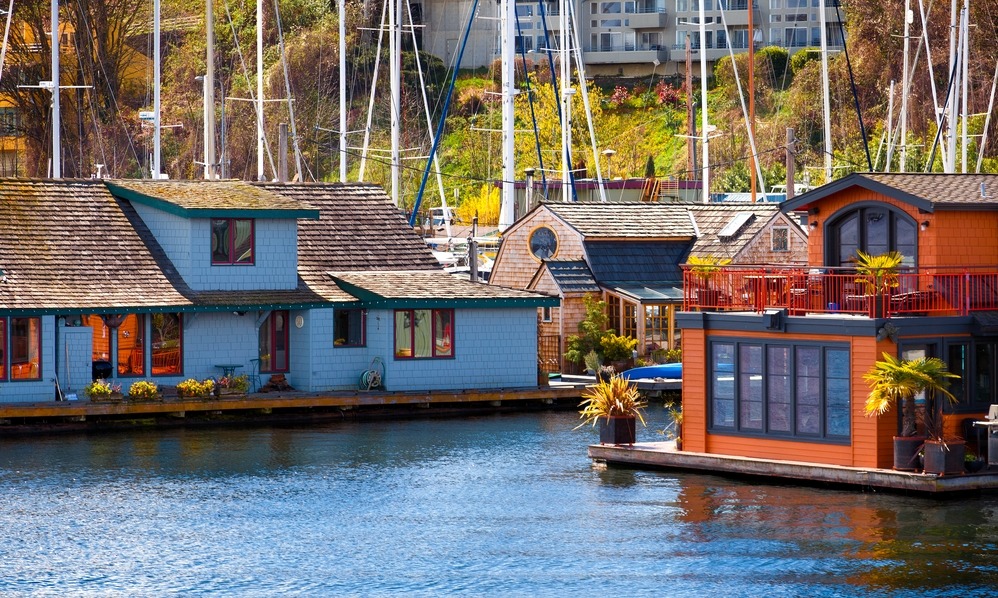 houseboats-and-floating-homes-on-lake-union-seattle-washington